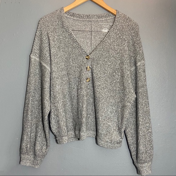 American Eagle Outfitters Sweaters - american eagle | gray sweatshirt